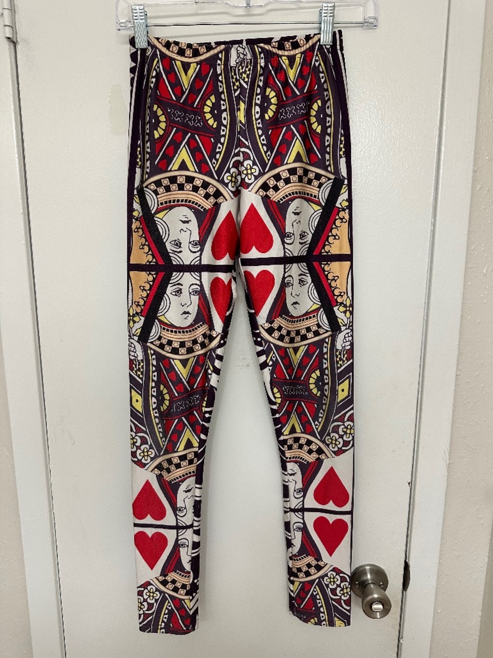 Queen of Hearts Leggings